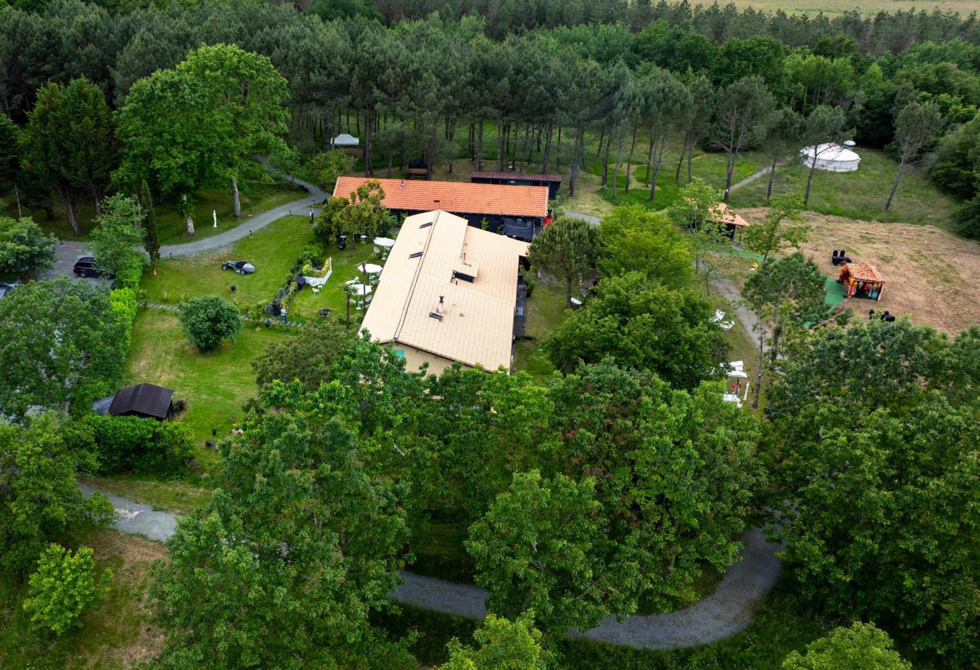 L Ost In Sensations -Hebergements Insolites Et Suites De Luxe Spa Sauna Piscine Foret Marcenais Dış mekan fotoğraf