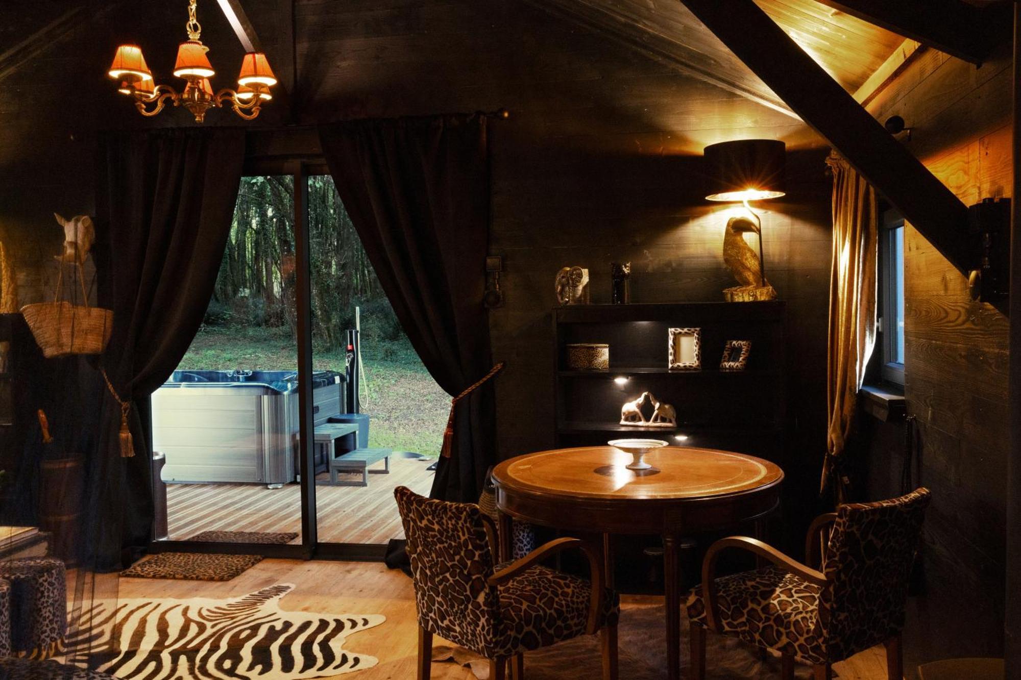 L Ost In Sensations -Hebergements Insolites Et Suites De Luxe Spa Sauna Piscine Foret Marcenais Dış mekan fotoğraf